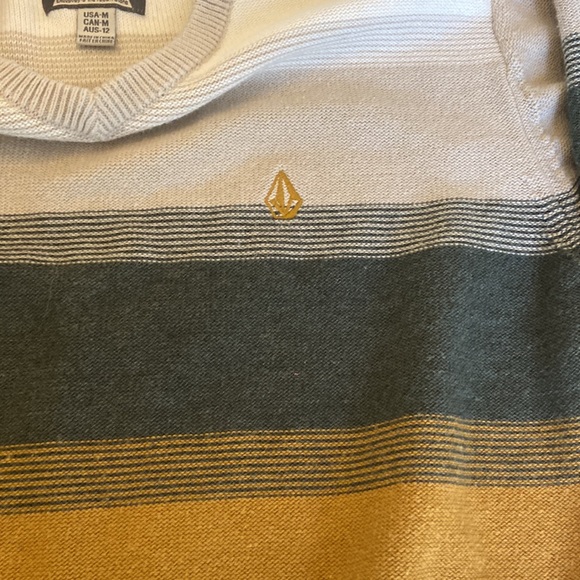 Volcom sweater-Medium - Picture 3 of 3